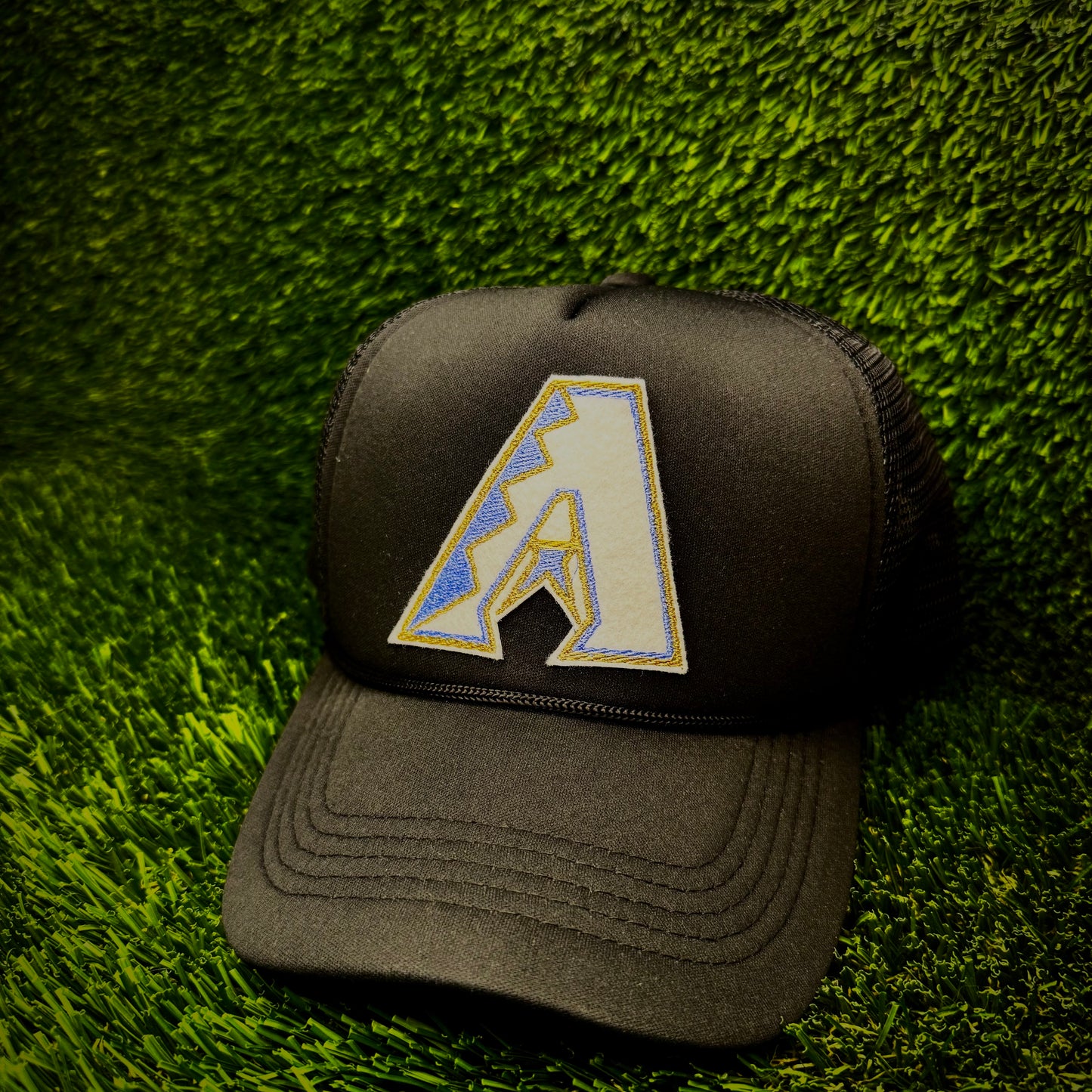 Arizona Diamondbacks White/Blue Logo Trucker Hat