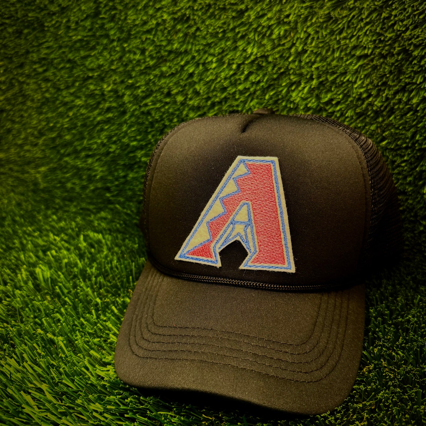 Arizona Diamondbacks Pink/Blue Logo Trucker Hat