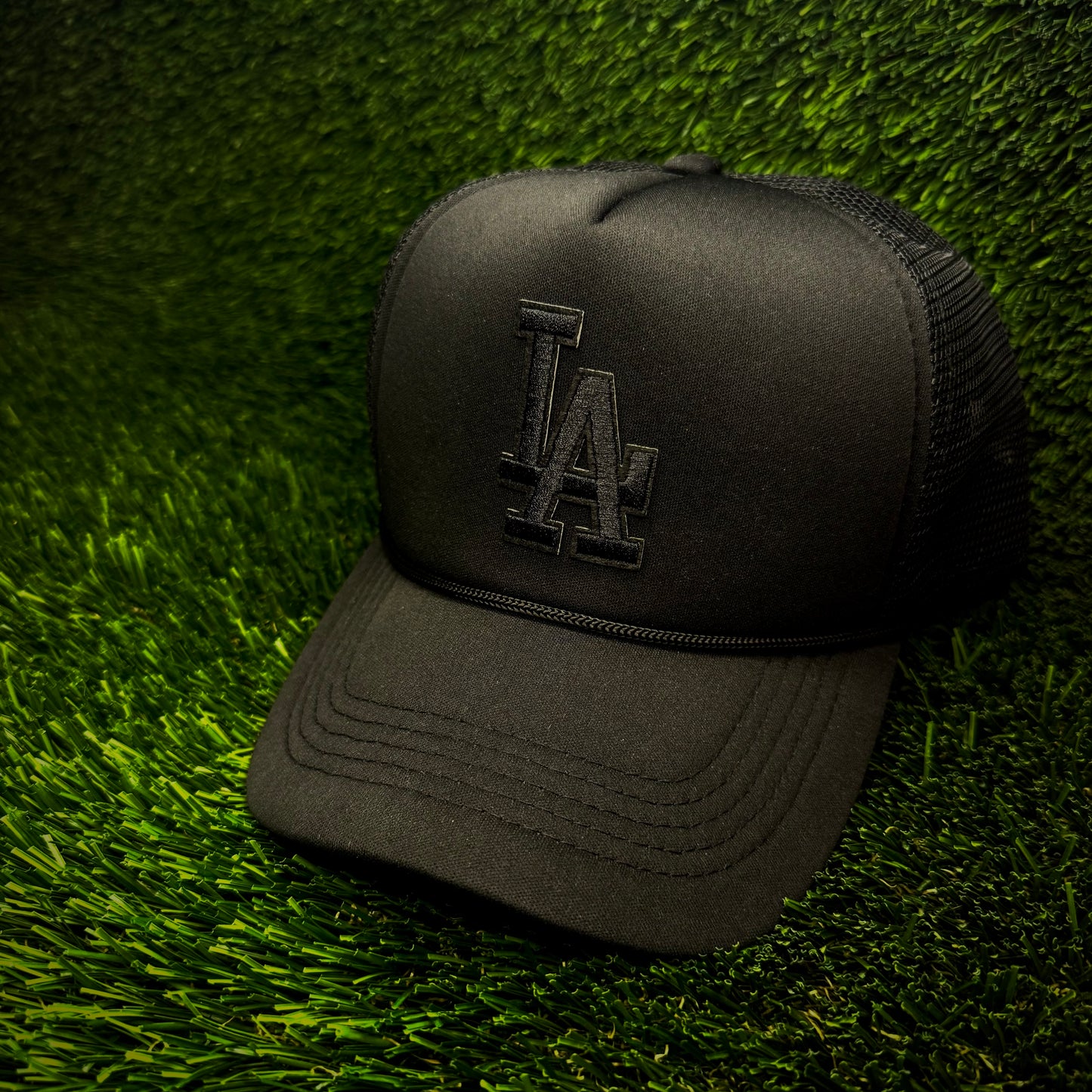 Los Angeles Dodgers Black LA Logo Trucker Hat