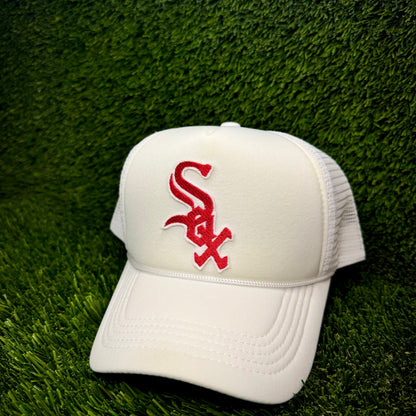 Chicago White Sox Red Logo Trucker Hat