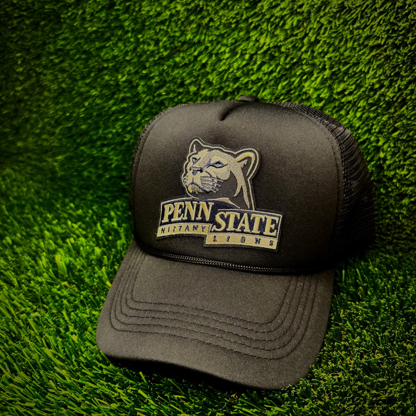 Penn State Nittany LionsTrucker Hat