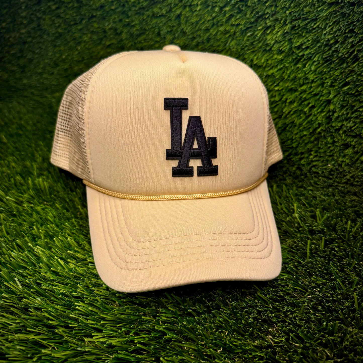 Los Angeles Dodgers Black LA Logo Trucker Hat