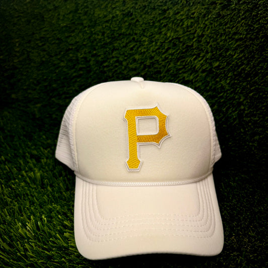 Pittsburgh Pirates Trucker Hat