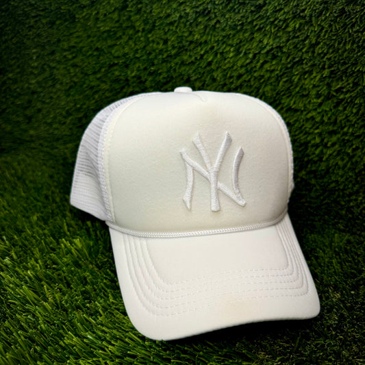 New York Yankees NY Trucker Hat