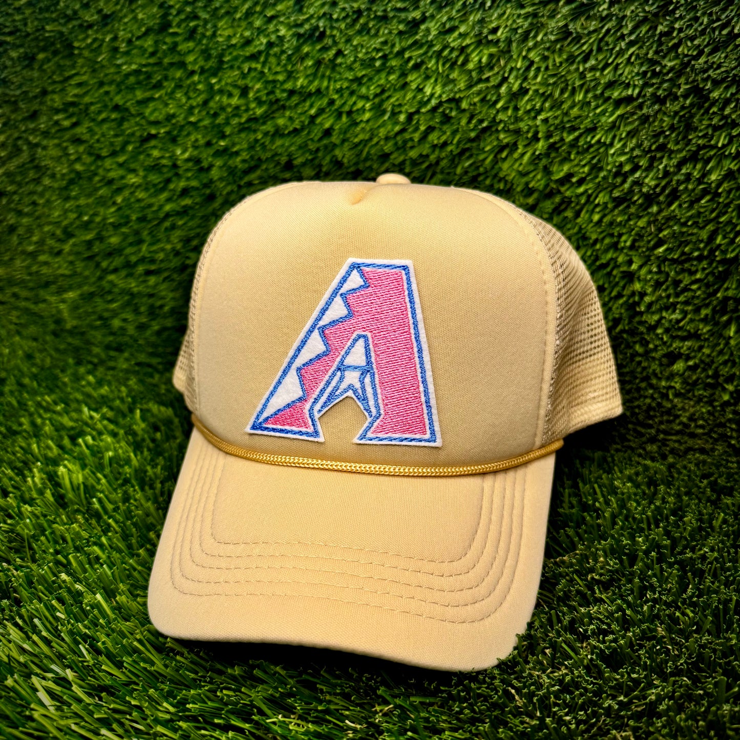 Arizona Diamondbacks Pink/Blue Logo Trucker Hat