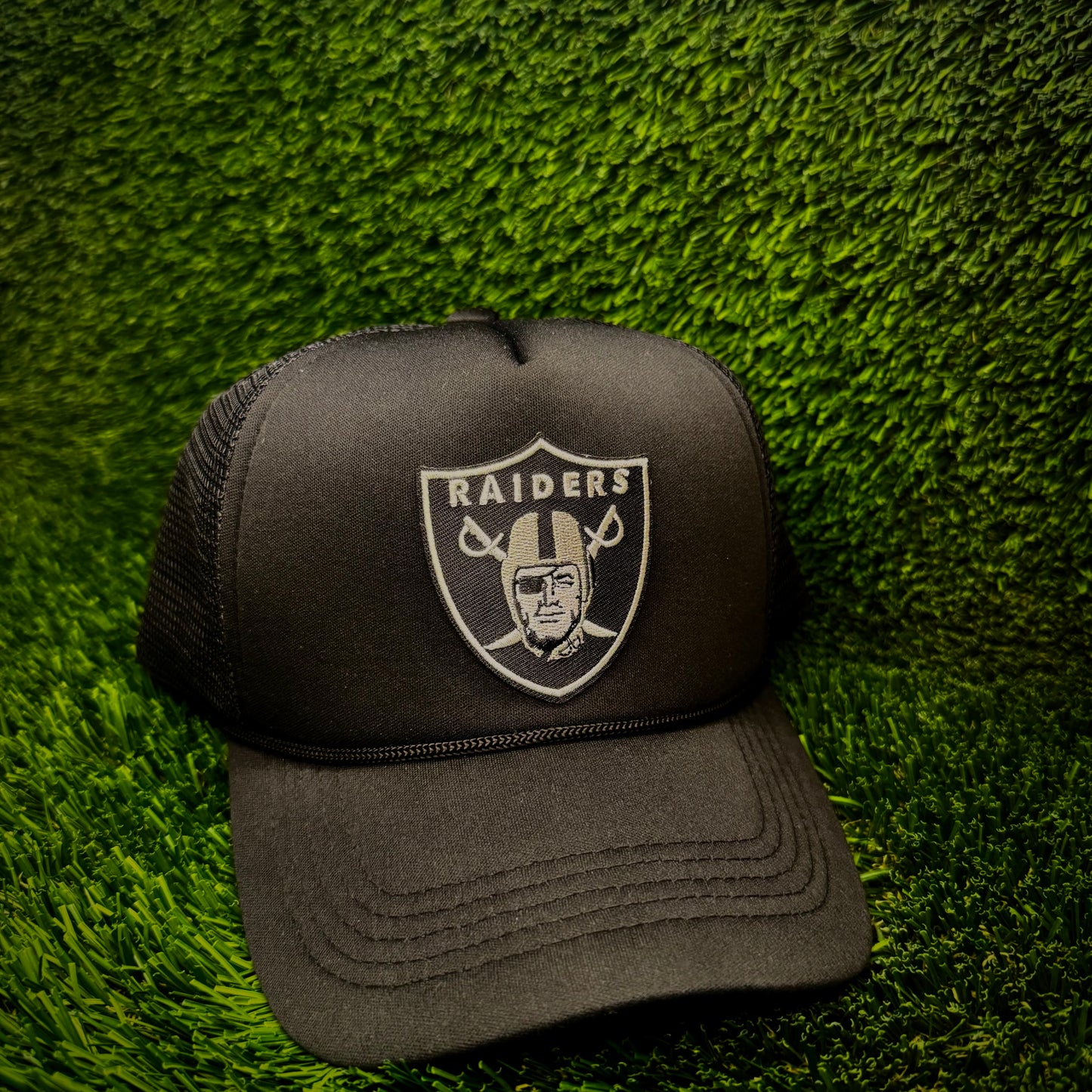 Las Vegas Raiders Trucker Hat