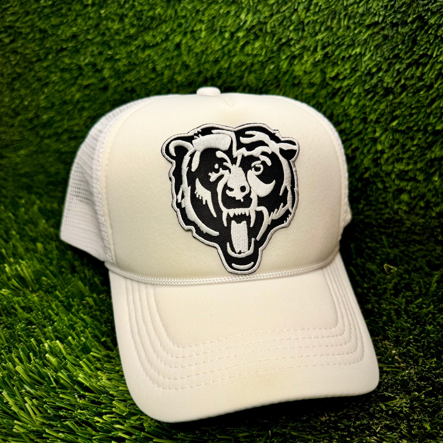 Chicago Bears Black/White Logo Trucker Hat