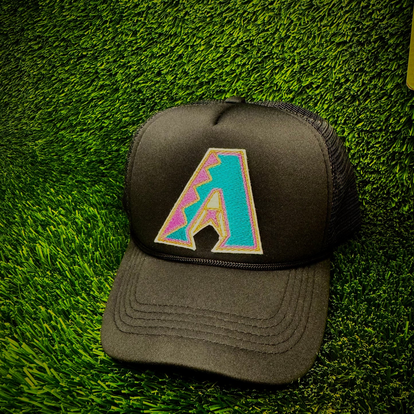 Arizona Diamondbacks Teal Logo Trucker Hat
