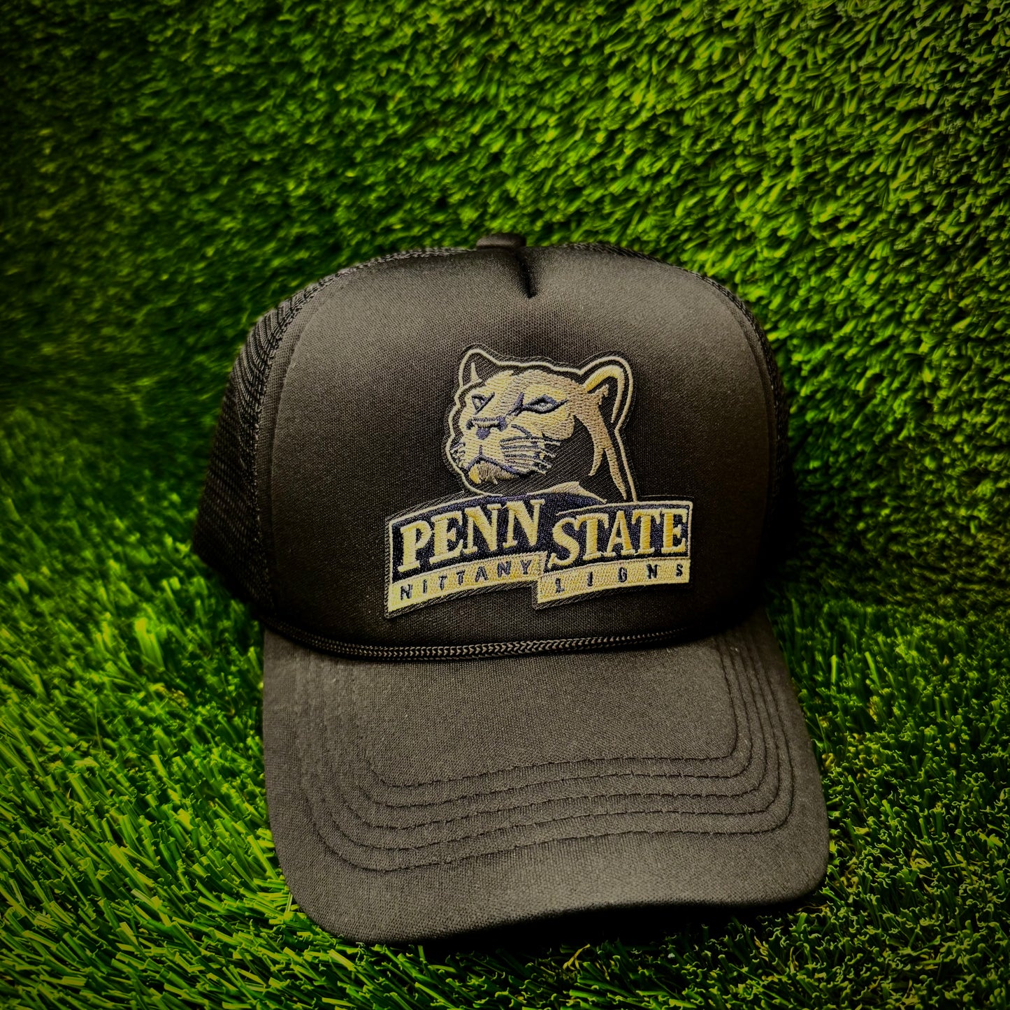 Penn State Nittany LionsTrucker Hat
