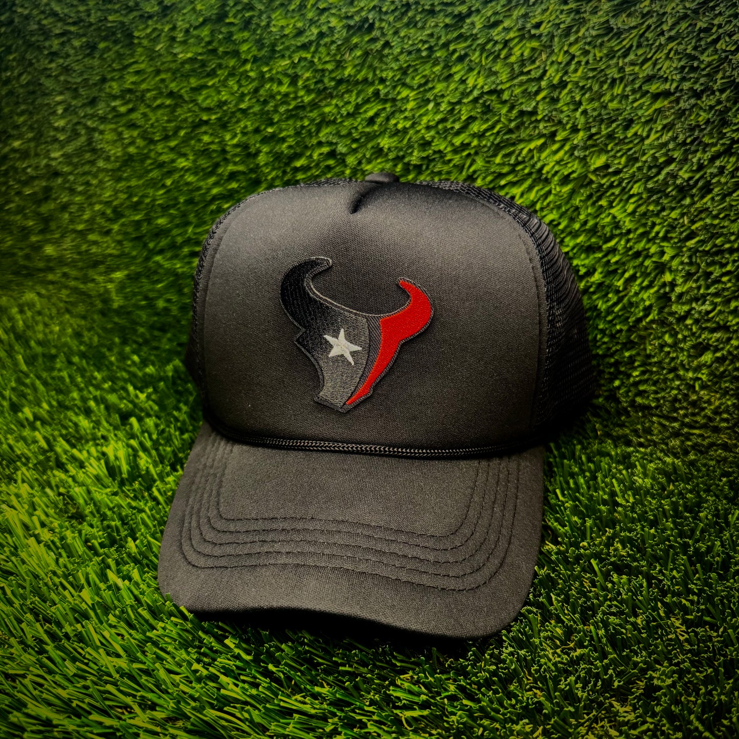 Houston Texans Black/Red Logo Trucker Hat