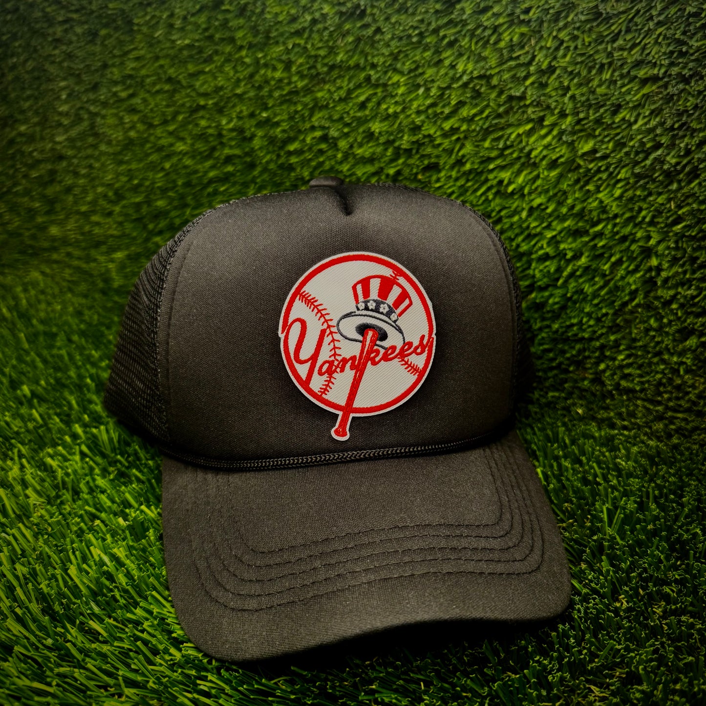 New York Yankees Trucker Hat